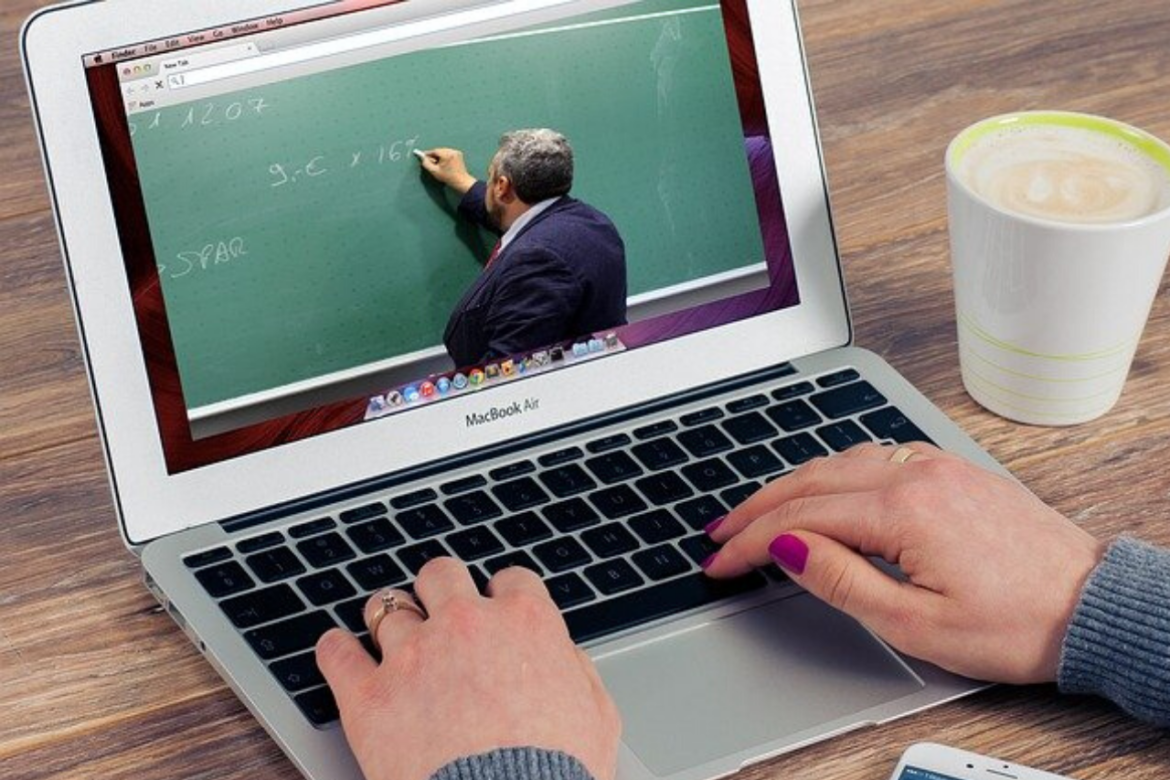 Quais os melhores cursos online de logística?